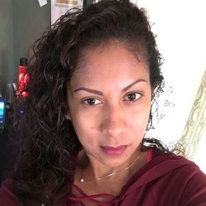 Meet your Posher, Isabel